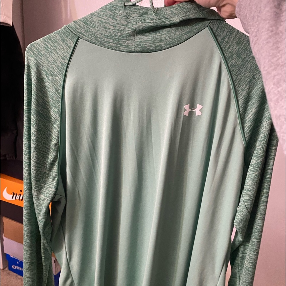 Green Under Armor Long Sleeve Dri-Fit